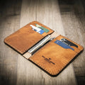 Tyler vertical leather wallet for men